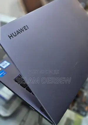 New Laptop Huawei MateBook 13 WRT-W29E 8GB Intel Core I5 SSD 512GB