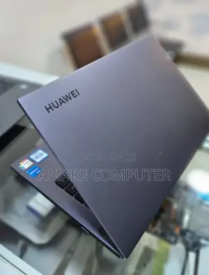 New Laptop Huawei MateBook 13 WRT-W19E 8GB Intel Core I5 SSD 512GB