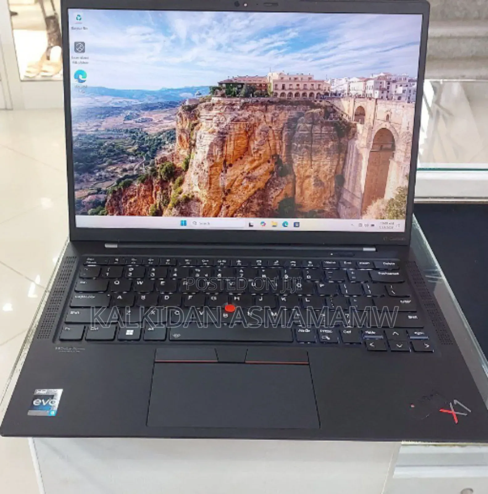 New Laptop Lenovo ThinkPad X1 Carbon 16GB Intel Core I5 SSD 512GB