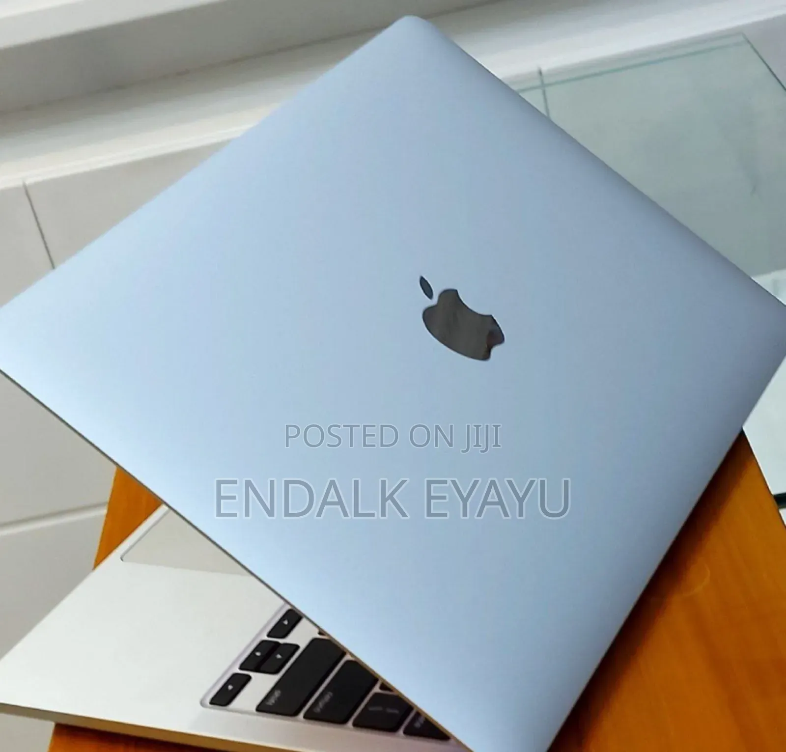 New Laptop 16GB Apple M1 Pro SSD 512GB