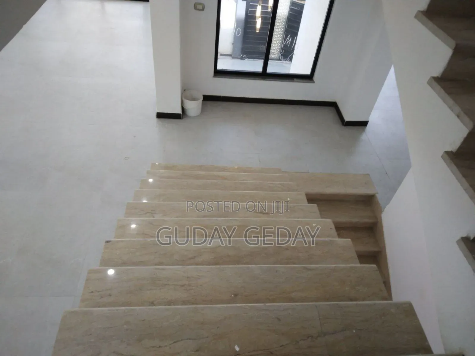 Furnished 8bdrm Duplex in Yeka for sale