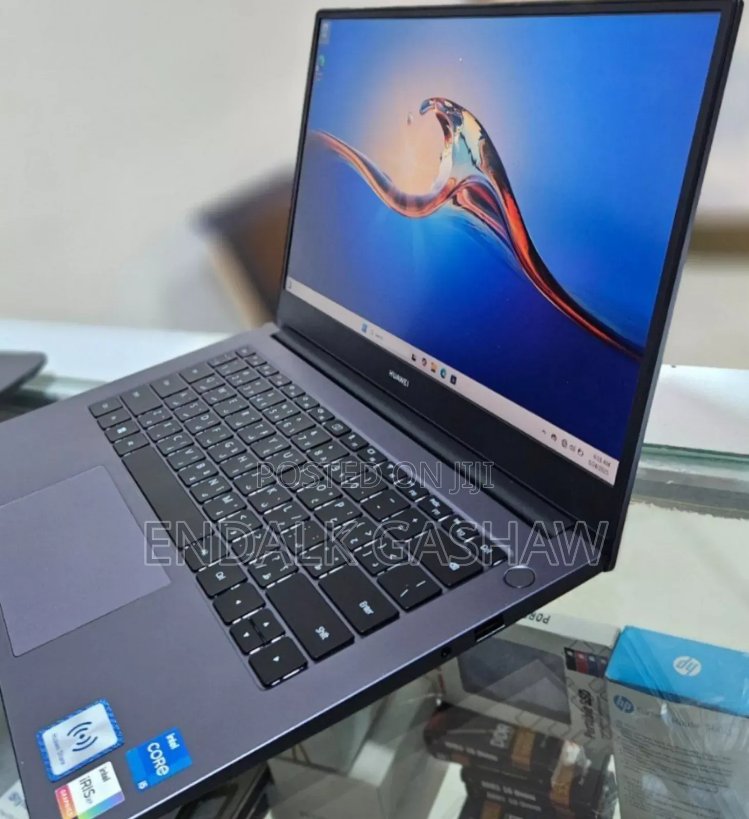 New Laptop Huawei MateBook 13 WRT-W19E 8GB Intel Core I5 SSD 512GB