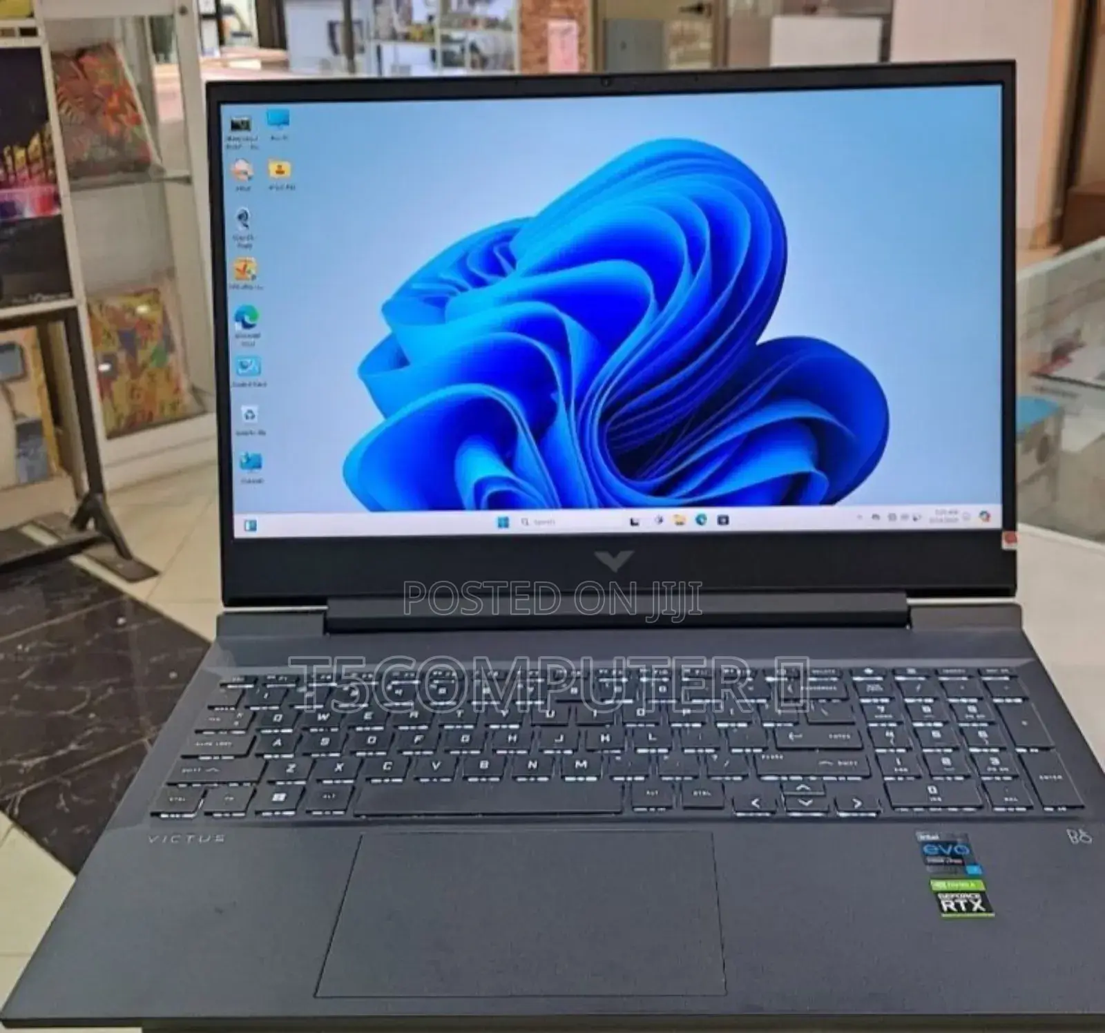New Laptop HP 16GB Intel Core I7 SSD 512GB