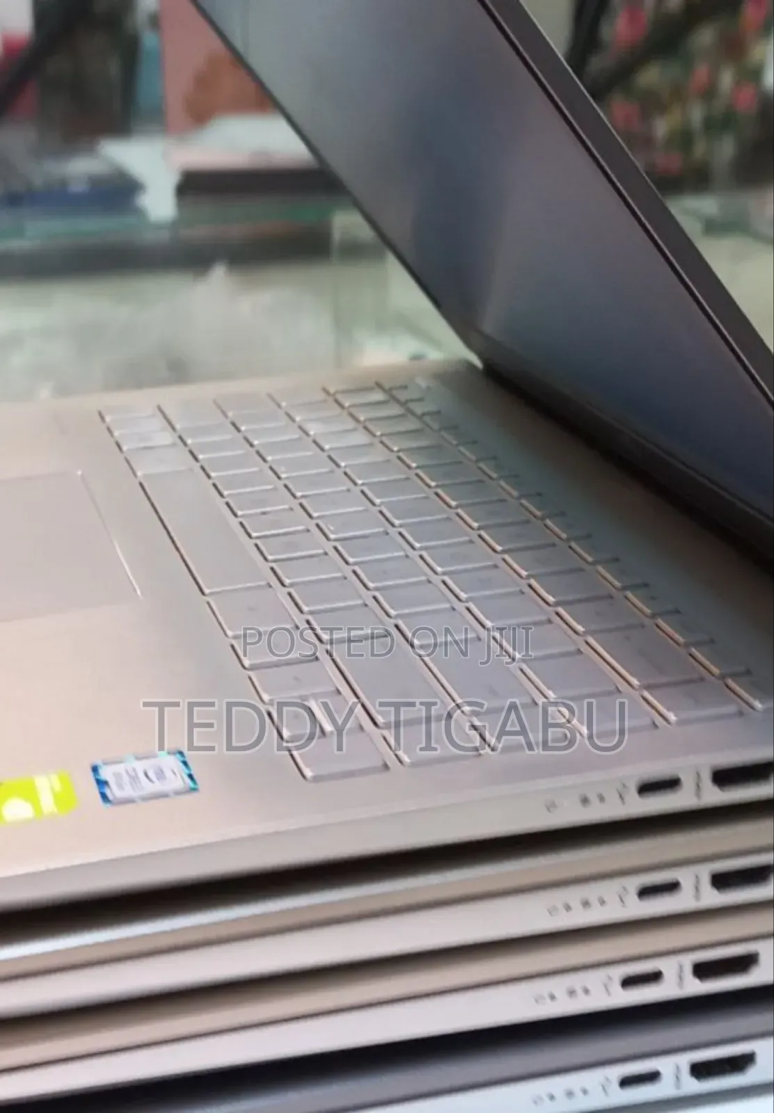 New Laptop HP Pavilion 15 8GB Intel Core I5 SSD 512GB