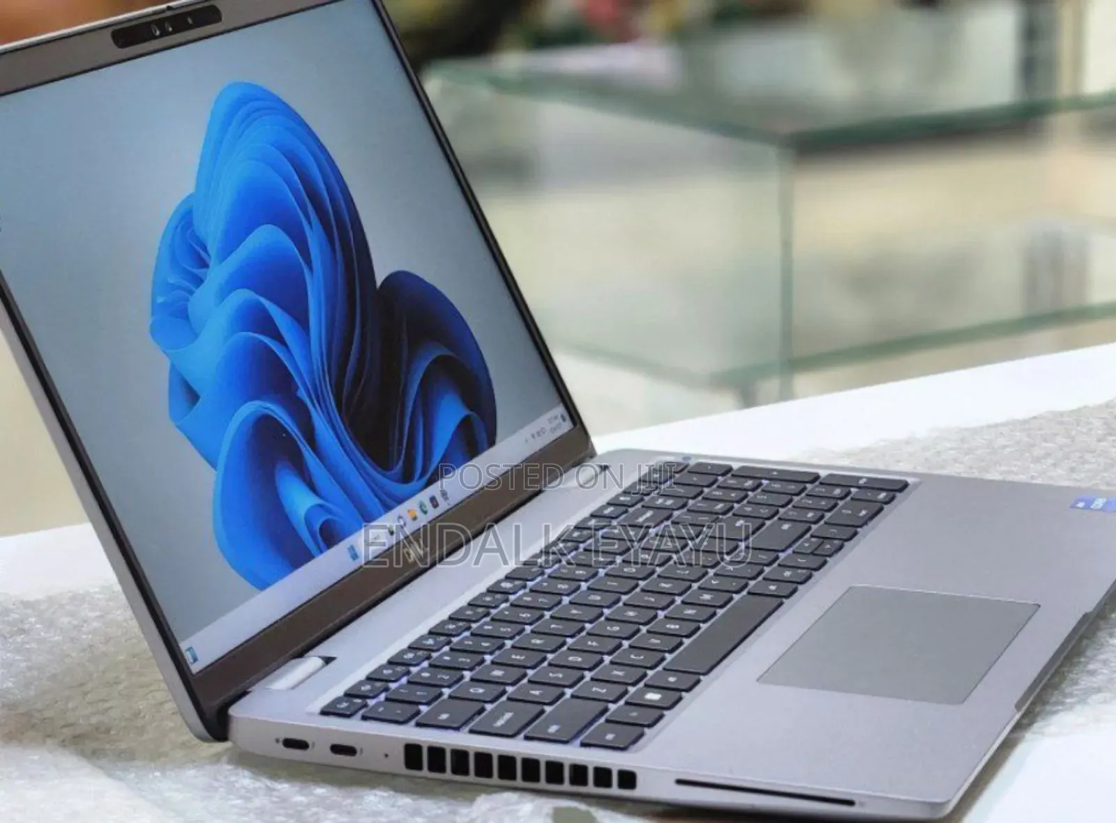 New Laptop Dell Latitude 5540 16GB Intel Core I7 SSD 512GB