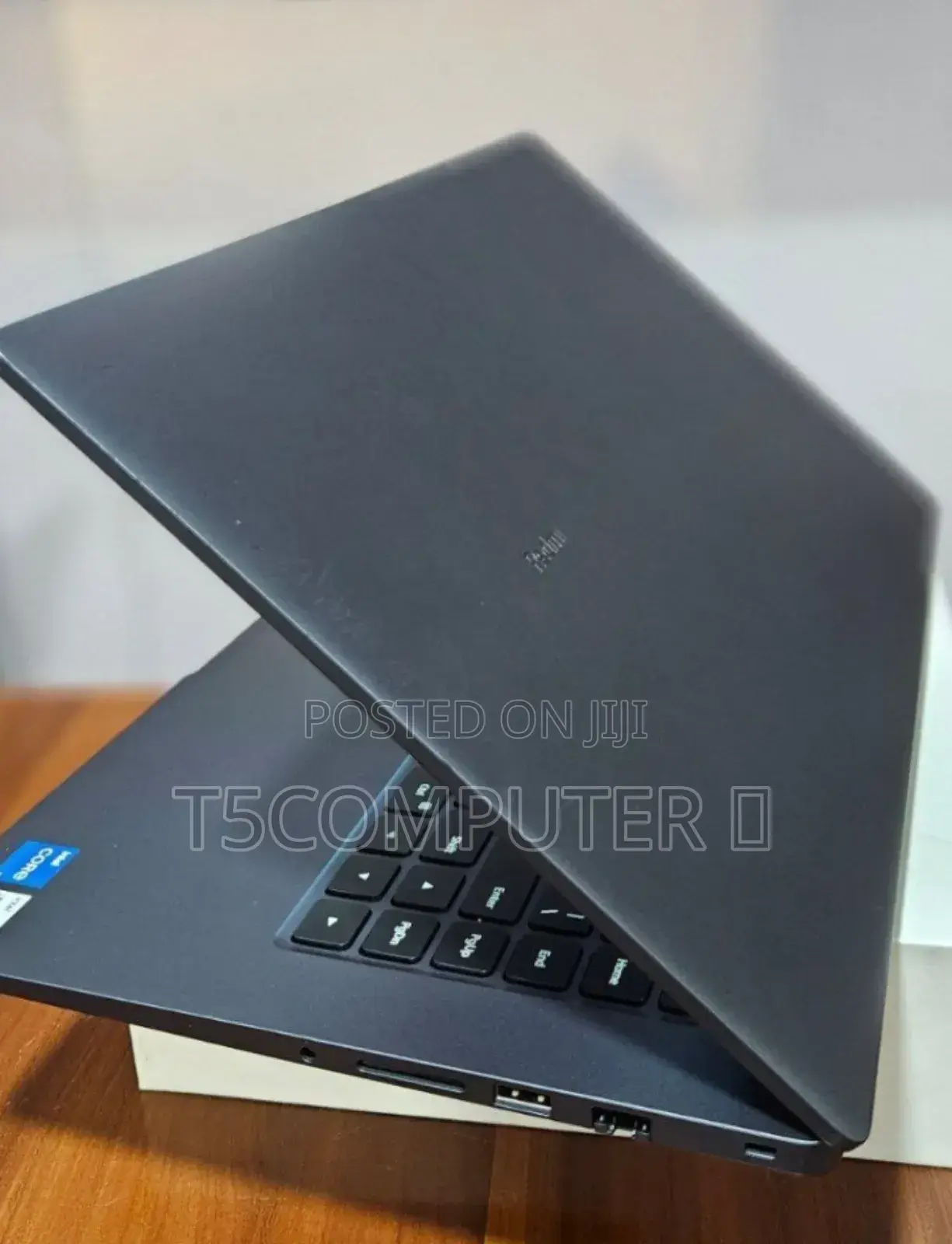 New Laptop 8GB Intel Core I5 SSD 512GB