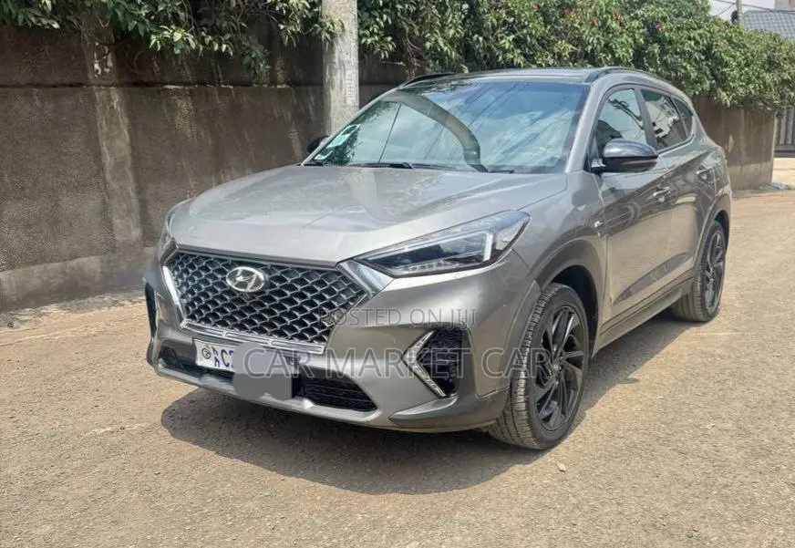 Hyundai Tucson Sport FWD 2020 Gray