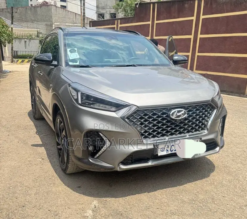 Hyundai Tucson Sport FWD 2020 Gray