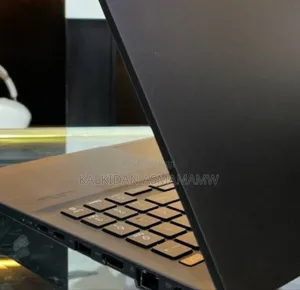 Photo - New Laptop Dell Precision 7780 16GB Intel Core I7 SSD 512GB