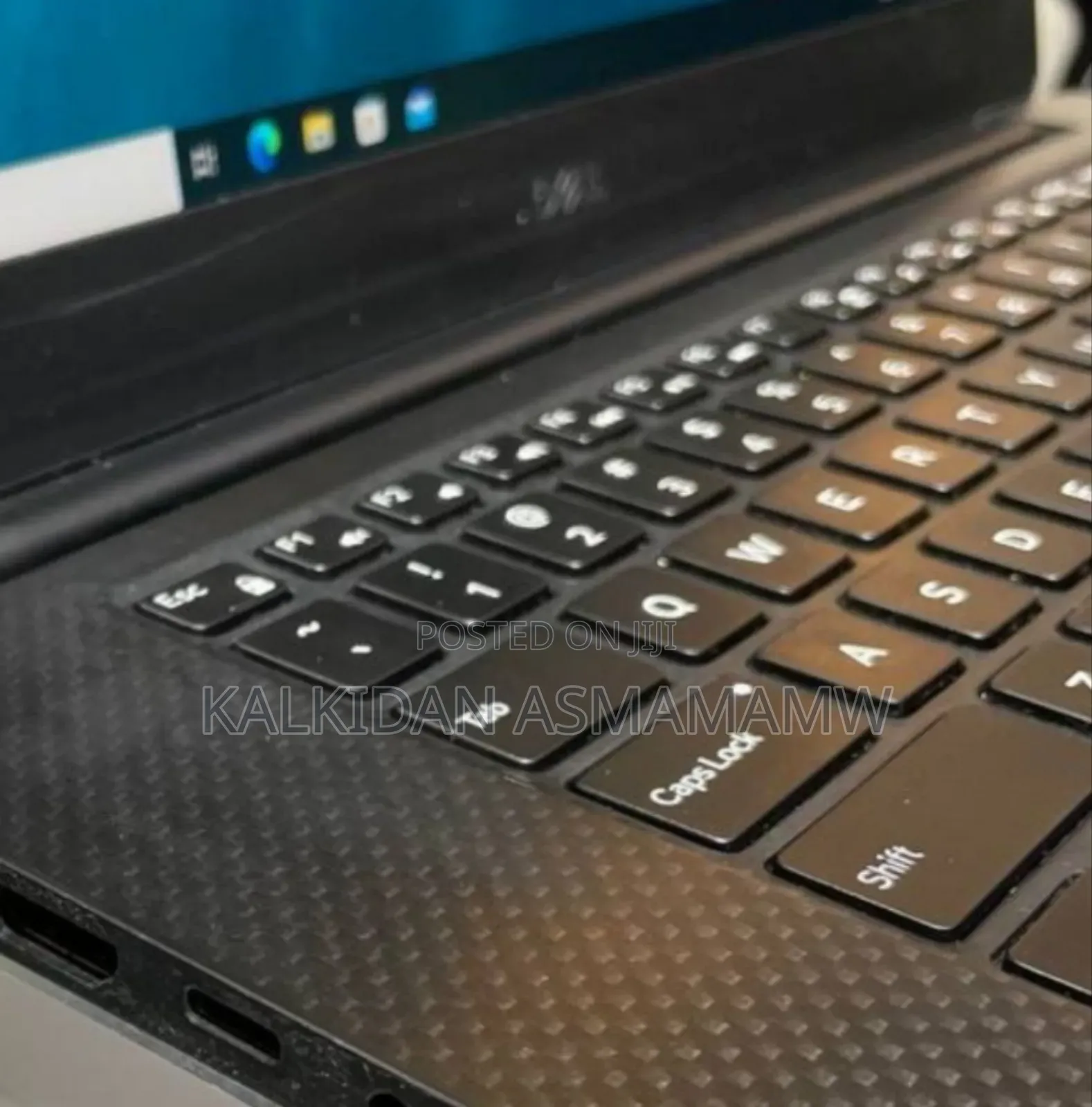 New Laptop Dell Precision 7780 16GB Intel Core I7 SSD 512GB