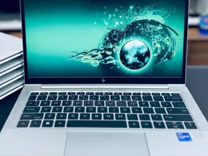 New Laptop HP EliteBook 840 G8 16GB Intel Core I5 SSD 512GB