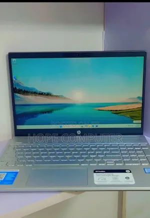 New Laptop HP Pavilion 15 8GB Intel Core I7 SSD 256GB