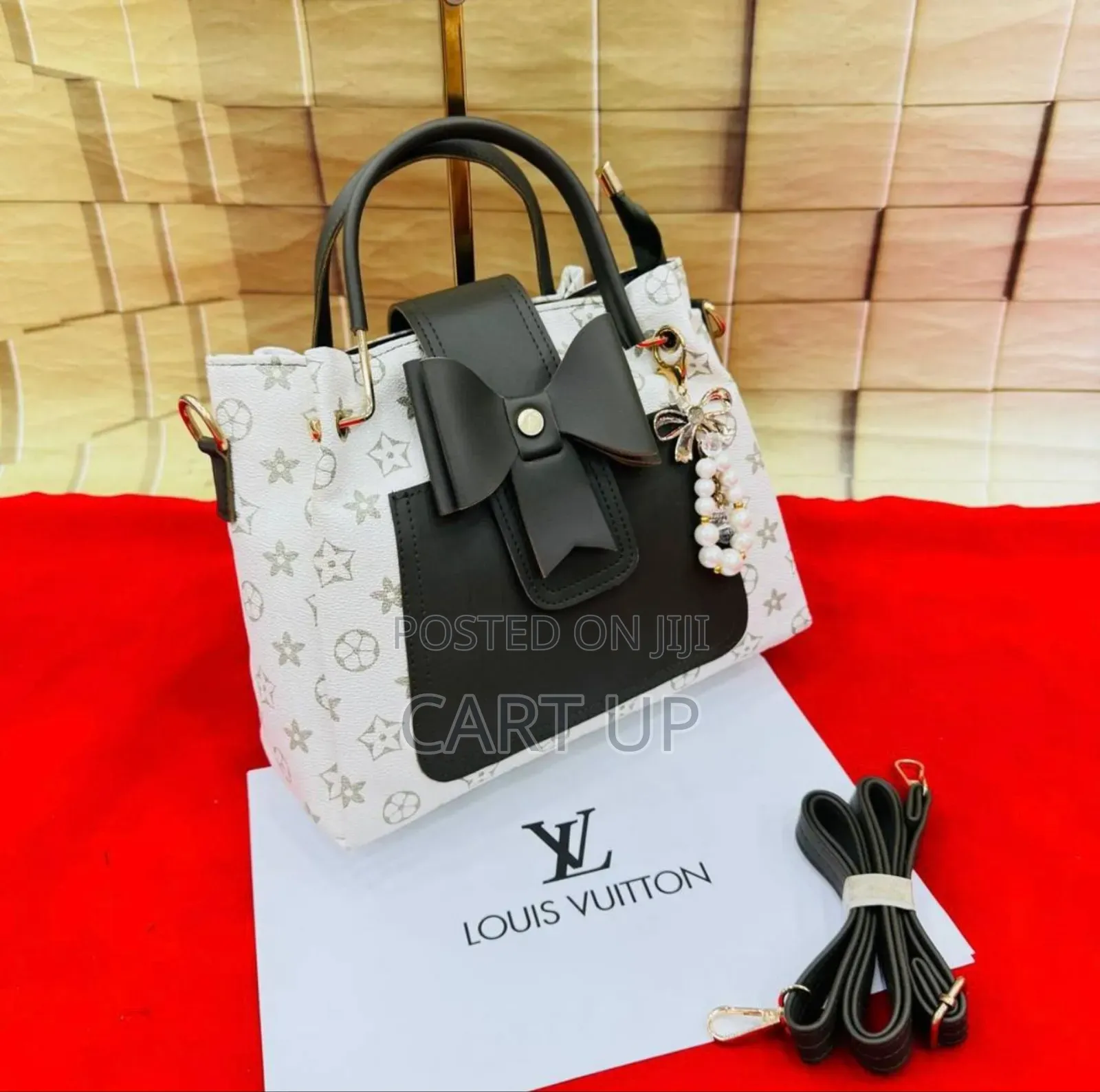Lv Women's Slingbag