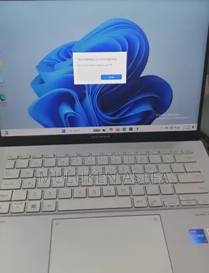 New Laptop Asus ZenBook UX303UA 16GB Intel Core I7 SSD 1T