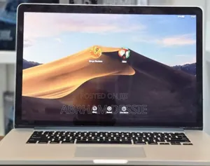 New Laptop Apple MacBook Pro M1 16GB Intel Core I7 SSD 256GB