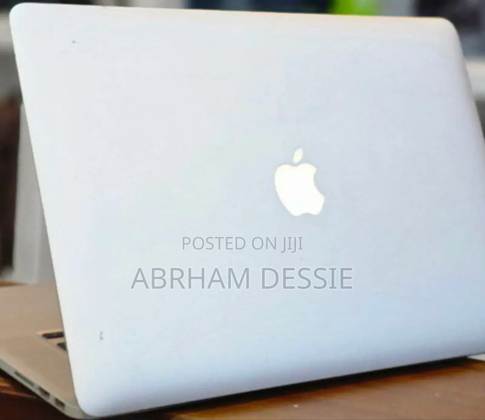 New Laptop Apple MacBook Pro M1 16GB Intel Core I7 SSD 256GB