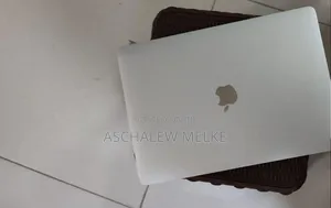 Photo - New Laptop Apple MacBook Air 2020 8GB Intel Core I3 SSD 256GB