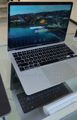 New Laptop Apple MacBook Air 2020 8GB Intel Core I3 SSD 256GB