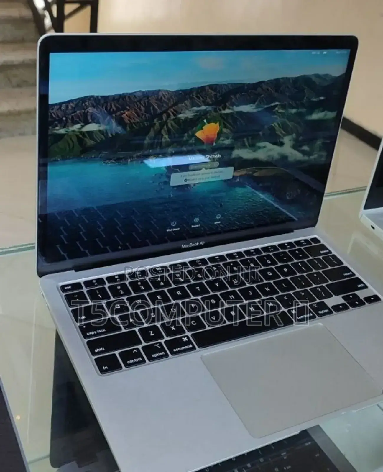 New Laptop Apple MacBook Air 2020 8GB Intel Core I3 SSD 256GB