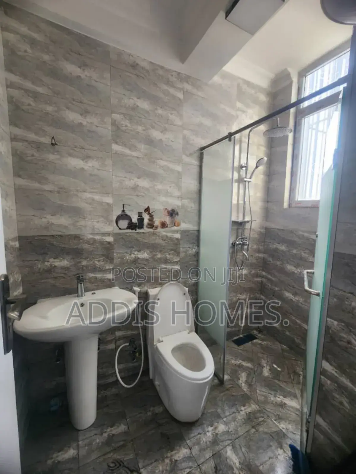 2bdrm Apartment in Bole for rent