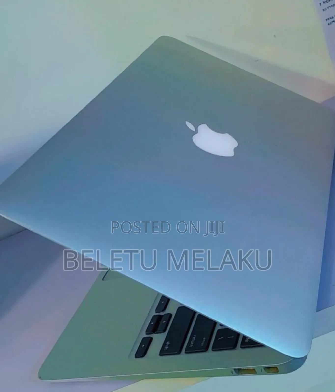 New Laptop Apple MacBook Air 2013 4GB Intel Core I5 SSD 256GB