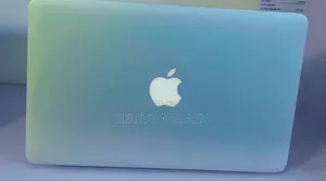 New Laptop Apple MacBook Air 2013 4GB Intel Core I5 SSD 256GB