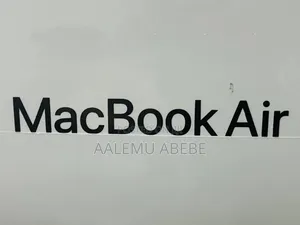 Photo - New Laptop Apple MacBook Air 2022 M2 8GB Apple M2 SSD 512GB