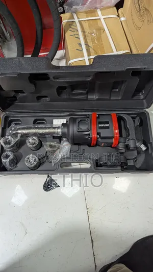 Photo - Heavy Duty Air Impact Wrench
