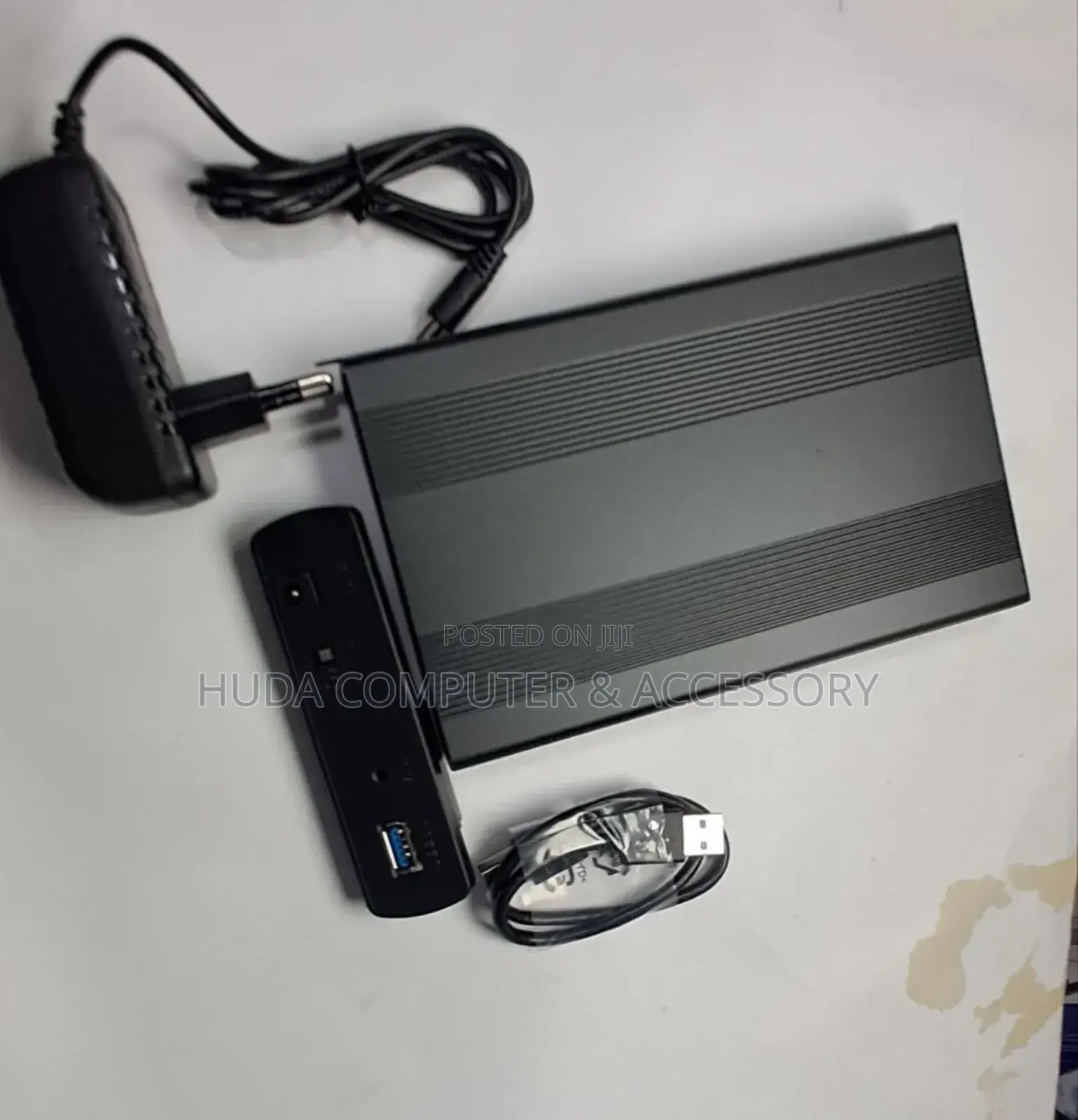 Desktop Hard Disk Enclosure