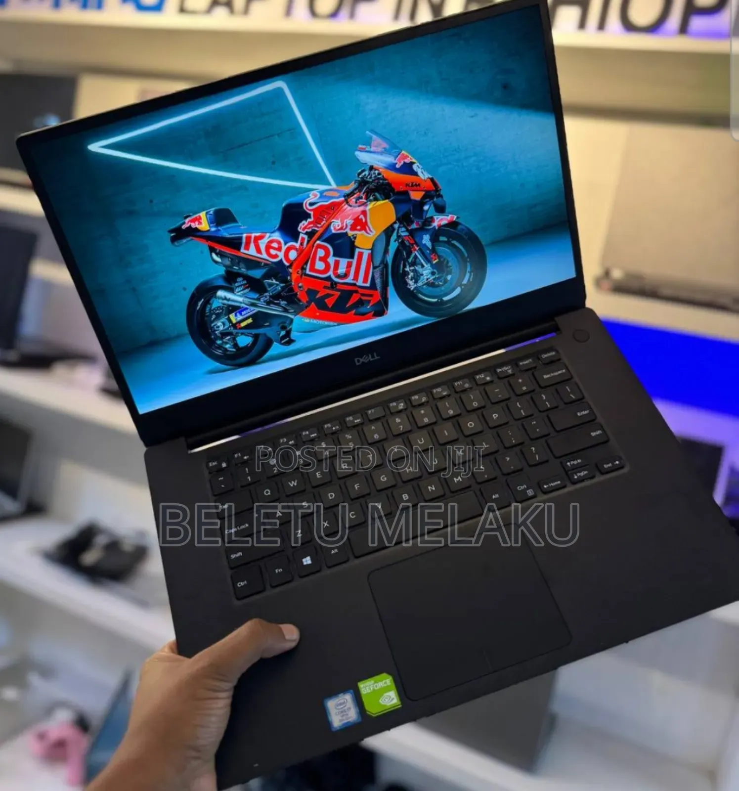 New Laptop Dell Precision 5540 16GB Intel Core I7 SSD 512GB