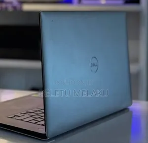 New Laptop Dell Precision 5540 16GB Intel Core I7 SSD 512GB