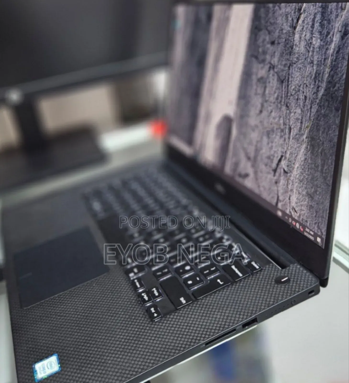 New Laptop Dell Precision 5540 32GB Intel Core I7 SSD 512GB