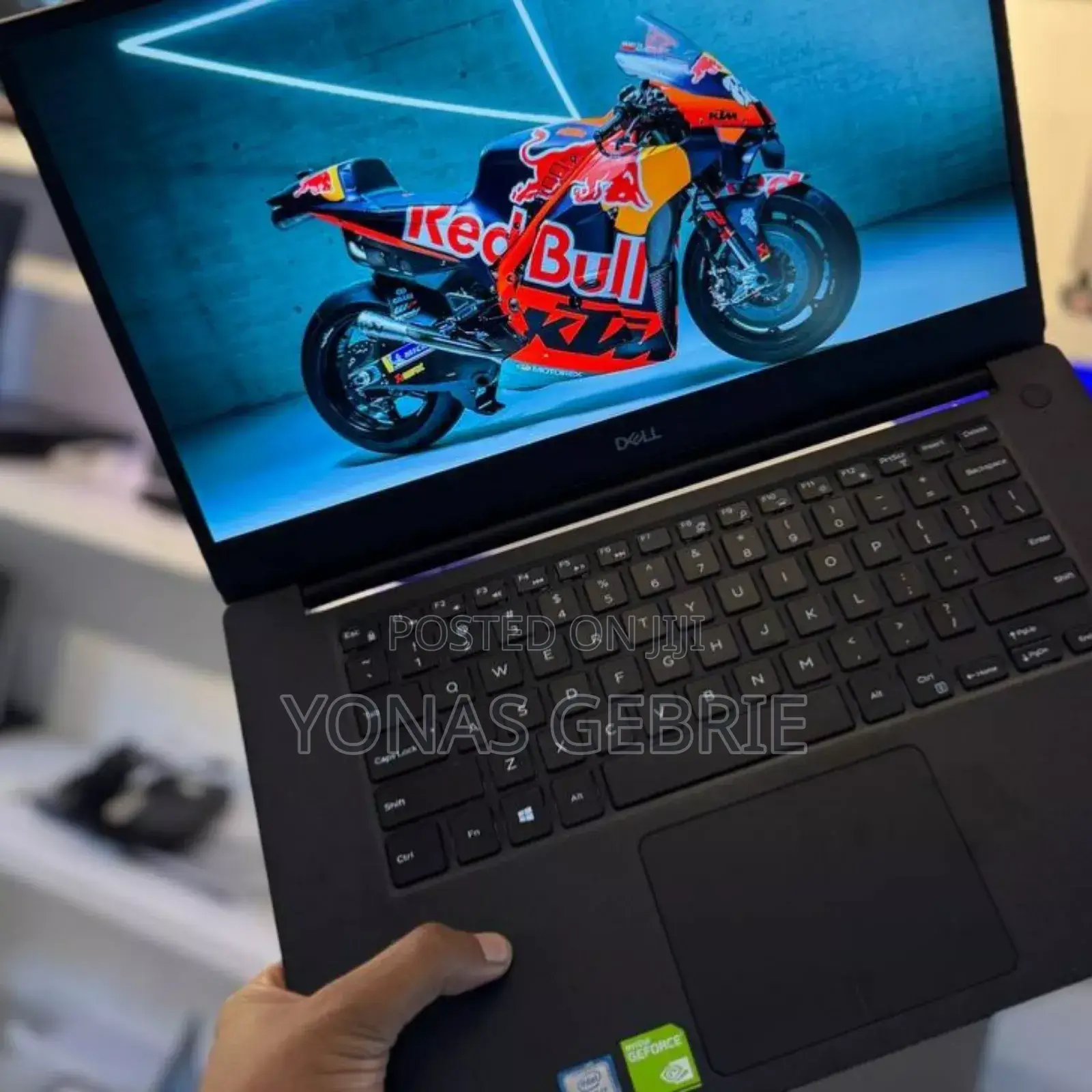 New Laptop Dell Precision 5540 16GB Intel Core I7 SSD 512GB