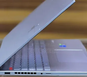 New Laptop Asus VivoBook 15 X505BA 16GB Intel Core I7 SSD 512GB