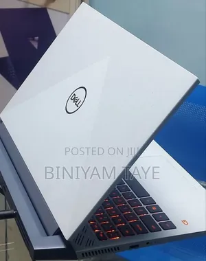 New Laptop Dell G15 5511 16GB AMD Ryzen 5 SSD 512GB
