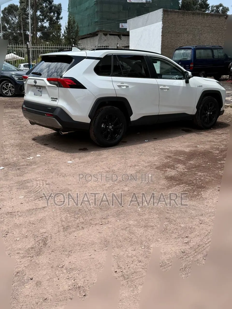 Toyota RAV4 Limited AWD 2024 White