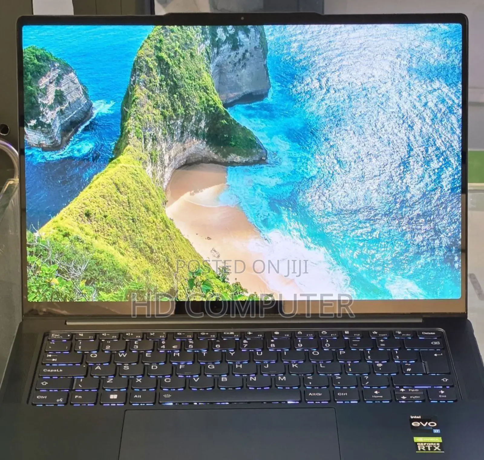 New Laptop Lenovo Yoga 7i 16GB Intel Core I7 SSD 1T