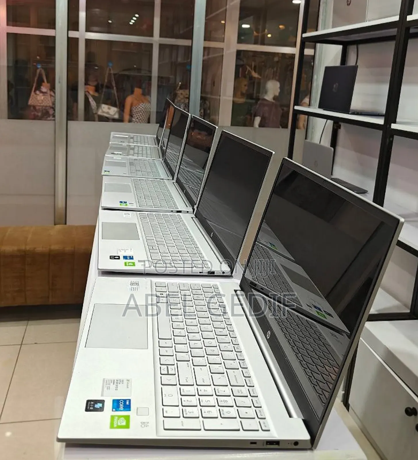 New Laptop HP Pavilion 15 16GB Intel Core I5 SSD 512GB