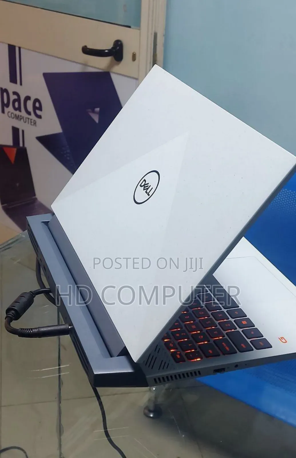 New Laptop Dell G15 5511 16GB AMD Ryzen 5 SSD 512GB