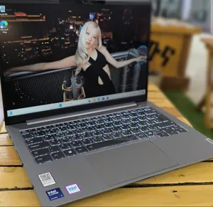 New Laptop Lenovo Thinkbook 14 16GB Intel Core Ultra 7 SSD 512GB