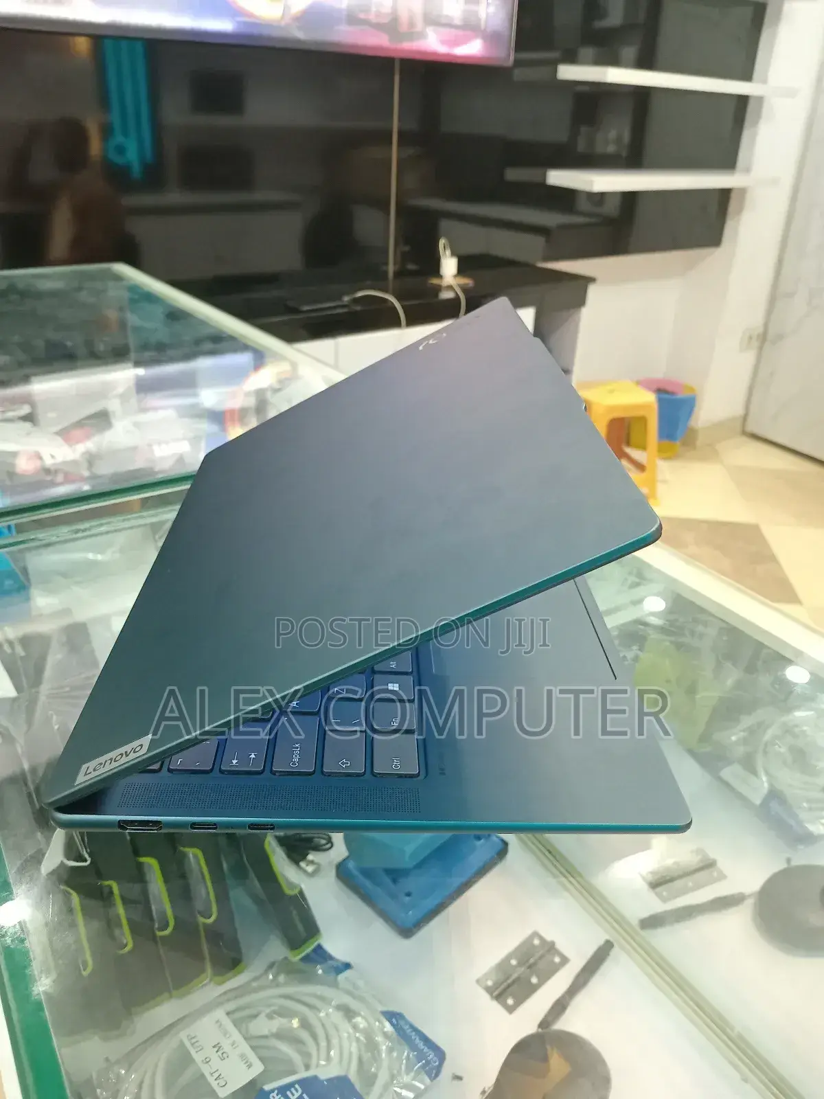 New Laptop Lenovo Ideapad 3 16GB Intel Core I7 SSD 1T