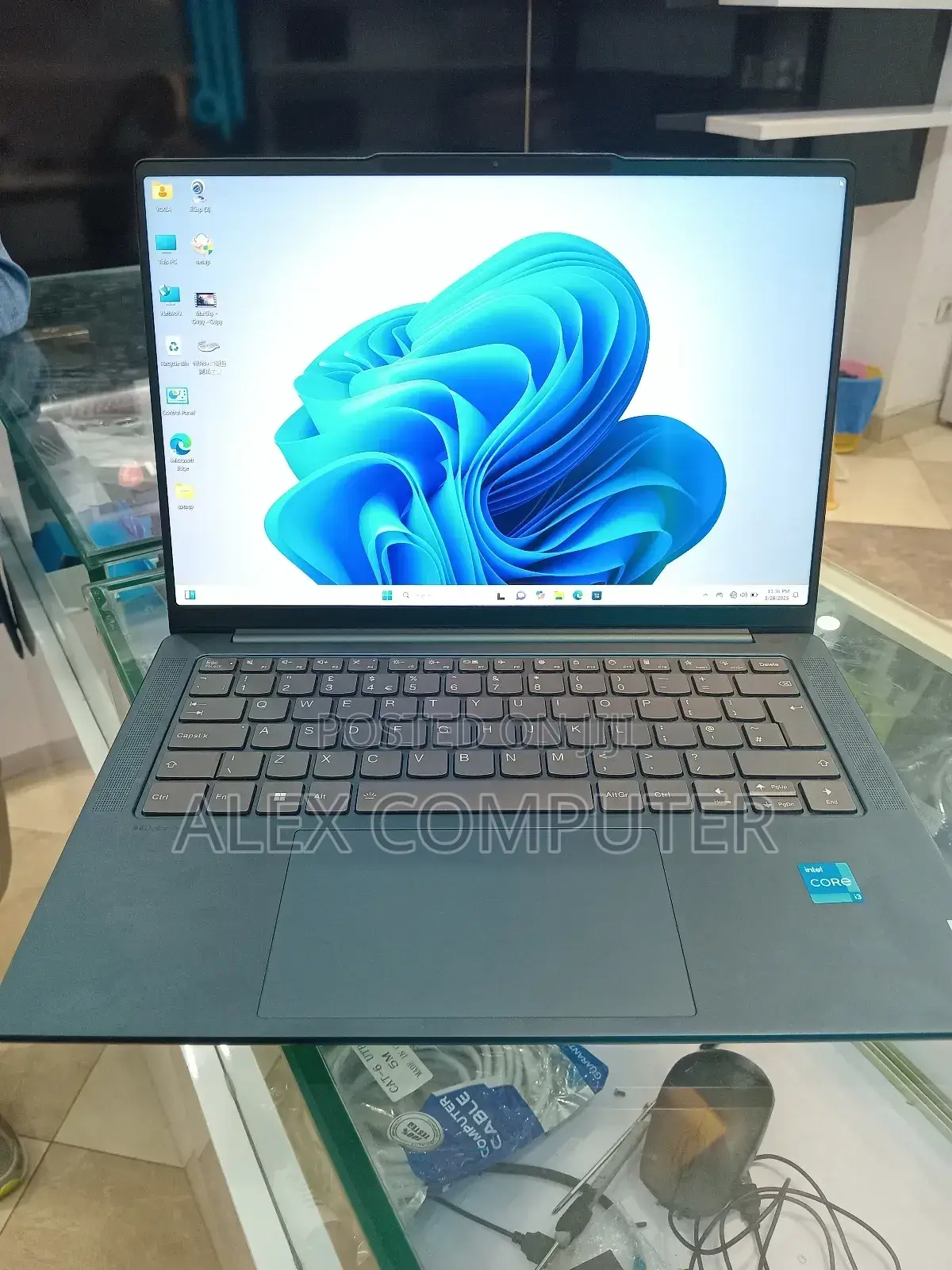 New Laptop Lenovo Ideapad 3 16GB Intel Core I7 SSD 1T