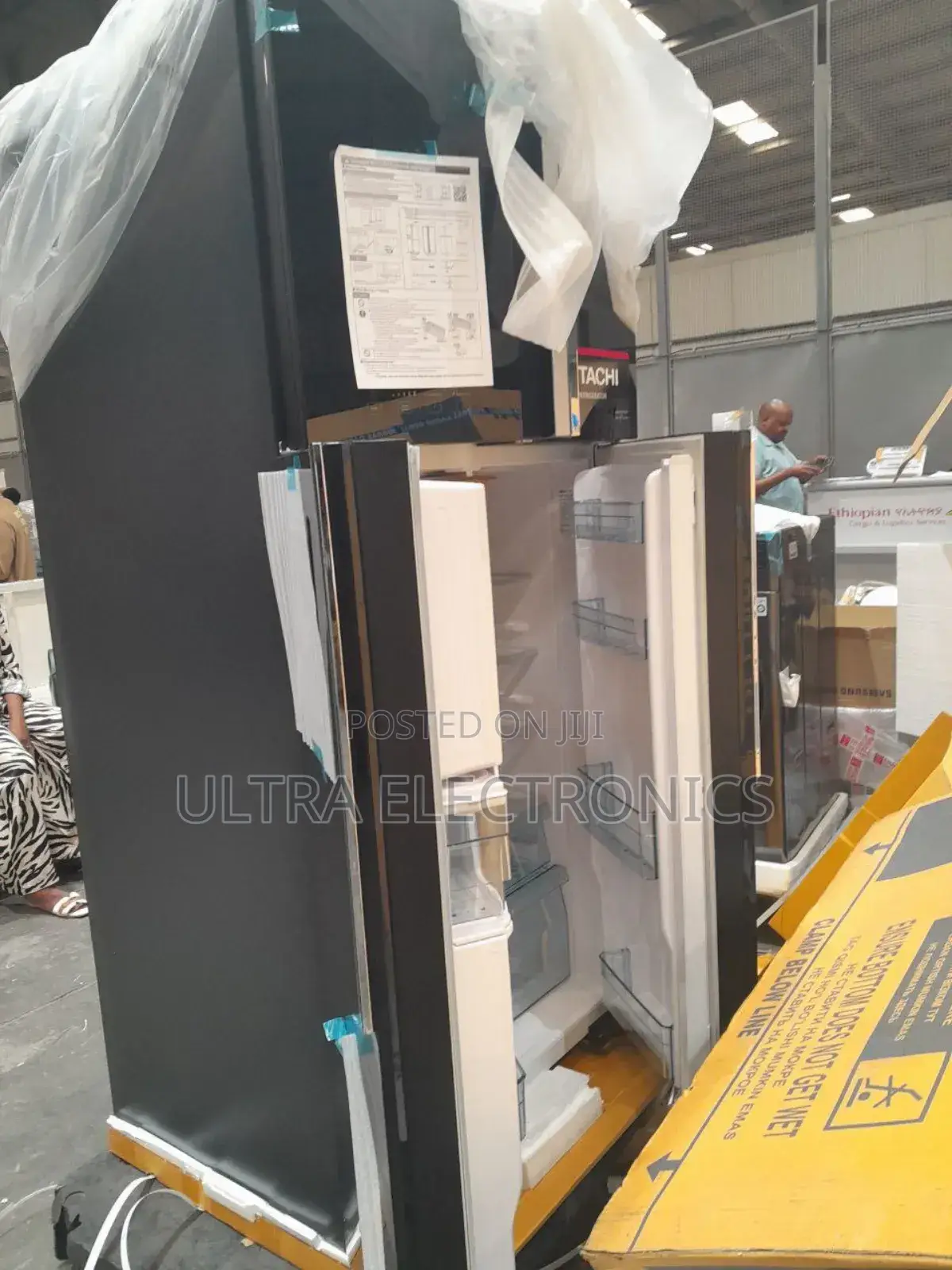 Hitachi Refrigerator 760l