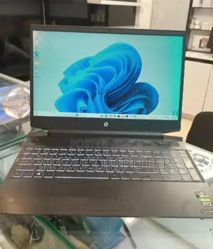 New Laptop HP Envy 16 Gaming 16-H1023dx 16GB AMD Ryzen 5 SSD 512GB