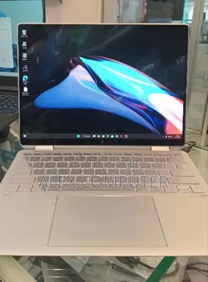 New Laptop HP Spectre 14 16GB Intel Core I5 SSD 1T