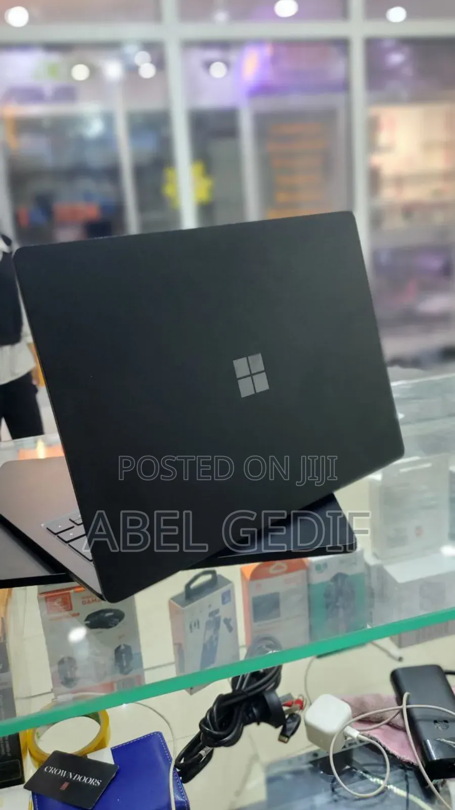 New Laptop 8GB Intel Core I5 SSD 256GB