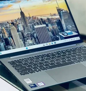 New Laptop Lenovo Thinkbook 14 16GB Intel Core Ultra 7 SSD 512GB