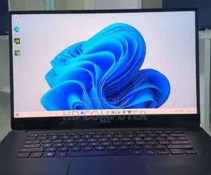 New Laptop Dell XPS 15 16GB Intel Core I7 SSD 512GB