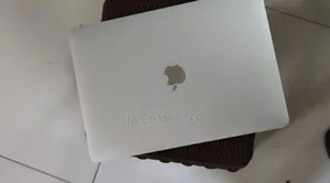 New Laptop Apple MacBook Air 2020 8GB Intel Core I3 SSD 256GB