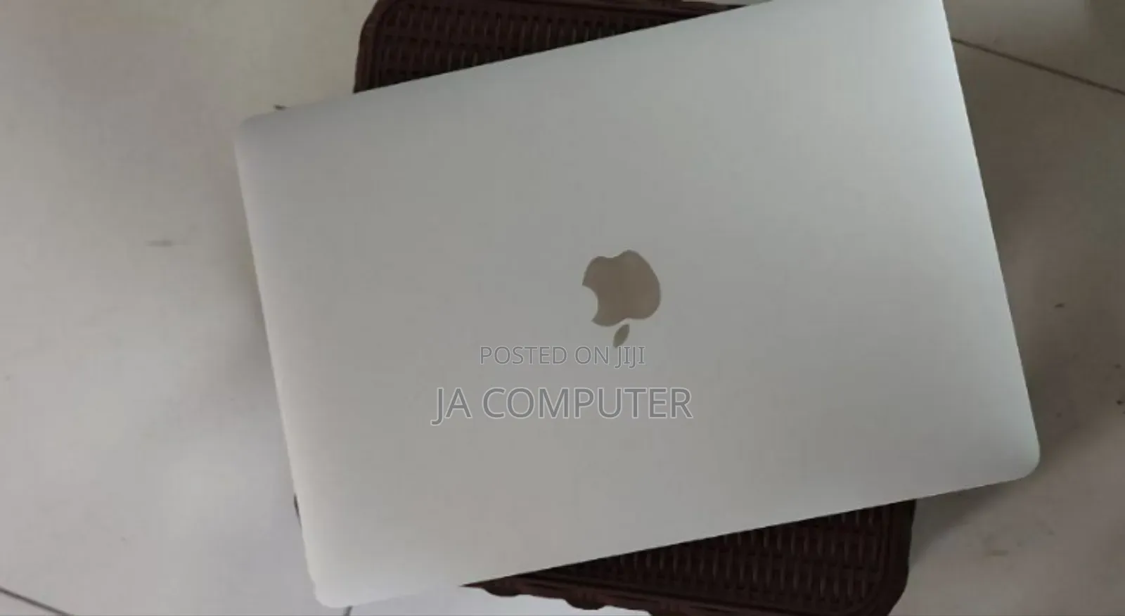 New Laptop Apple MacBook Air 2020 8GB Intel Core I3 SSD 256GB